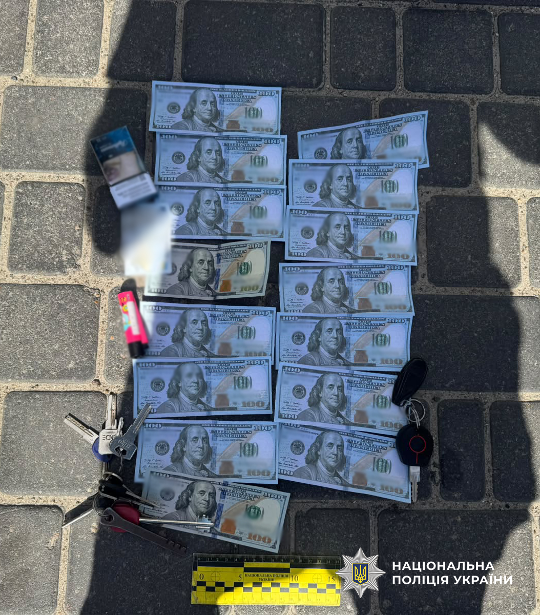 На Одещині за 1600 доларів завідувач навчально-виробничої майстерні обіцяв допомогти зі вступом до фахового коледжу