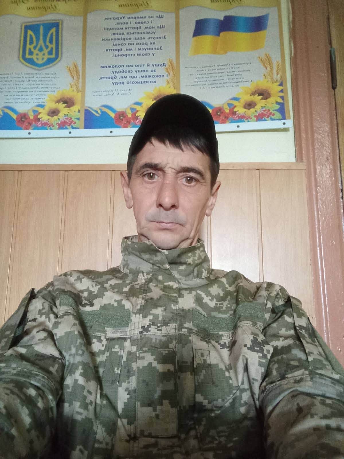Саф’янівська громада провела в останню путь захисника України Колеснікова Олега
