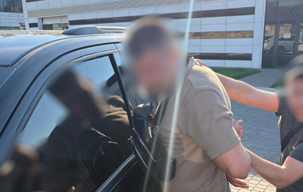 За хабар посадовцю «Одеської залізниці» загрожує до восьми років ув’язнення з конфіскацією майна