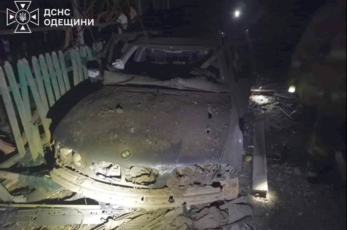 Атаки ворога на Одещину не припиняються: пошкоджено підприємство, житлові та складські будівлі