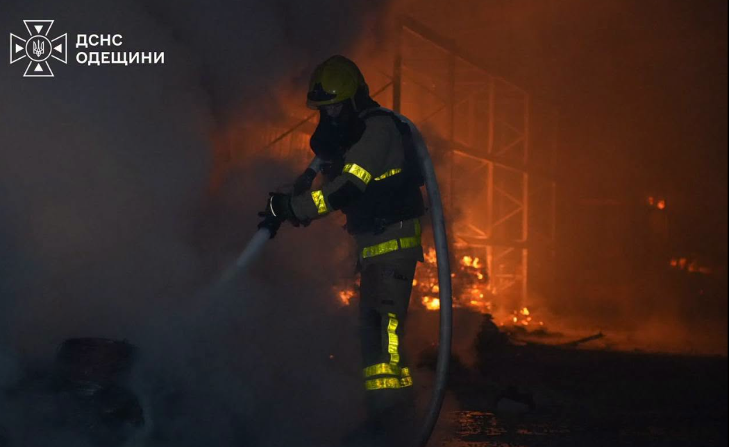 Масована атака ворога по цивільній інфраструктурі Одещини: є постраждалі