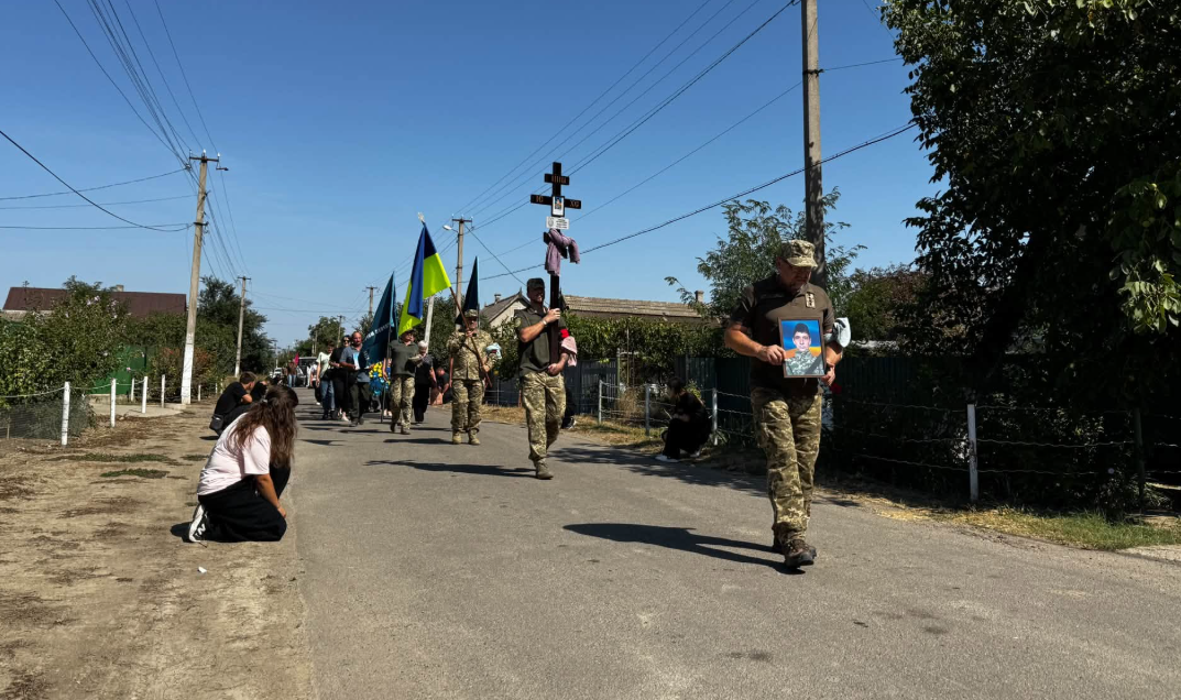 Саф’янівська громада провела в останню путь захисника України Колеснікова Олега