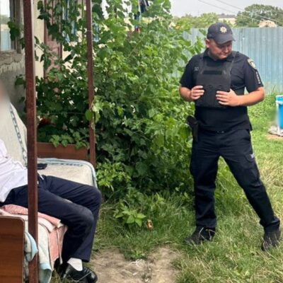 стріляв у тещу