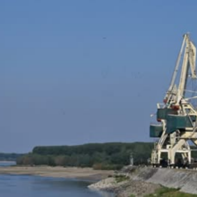 зниження рівня Дунаю